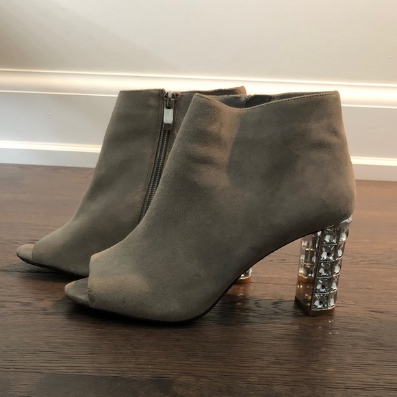 Wedges - Picture 2 of 4